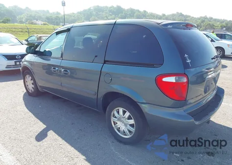 2006 Chrysler Town & Country z USA, uszkodzony, nr VIN 1A4GP45R56B544249